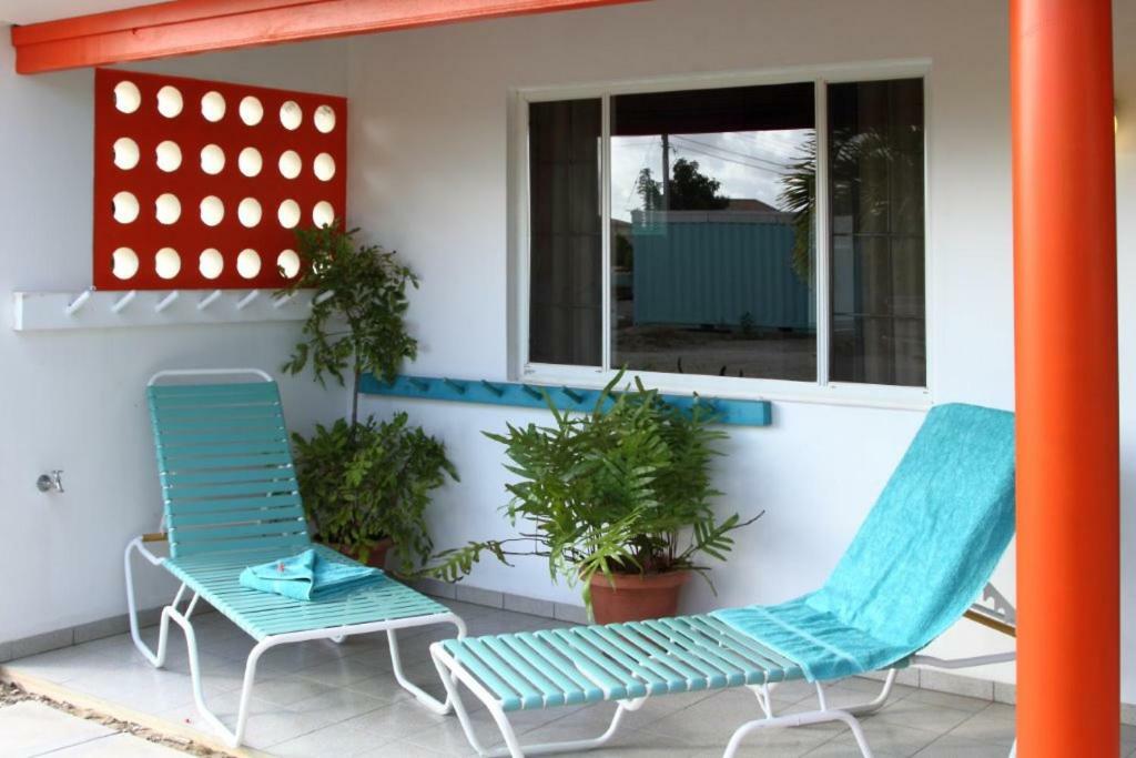 Happy Holiday Homes Kralendijk Buitenkant foto